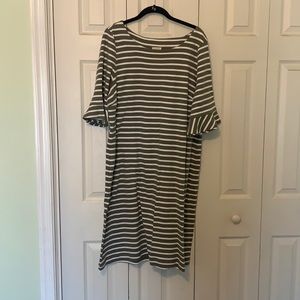 Flutter sleeve cotton dress.